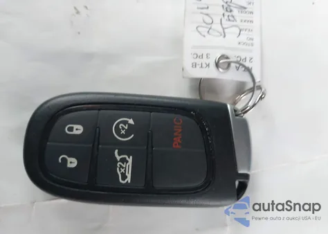 2019 Jeep Cherokee Altitude 4X4 from USA, damaged, VIN 1C4PJMLX1KD420857